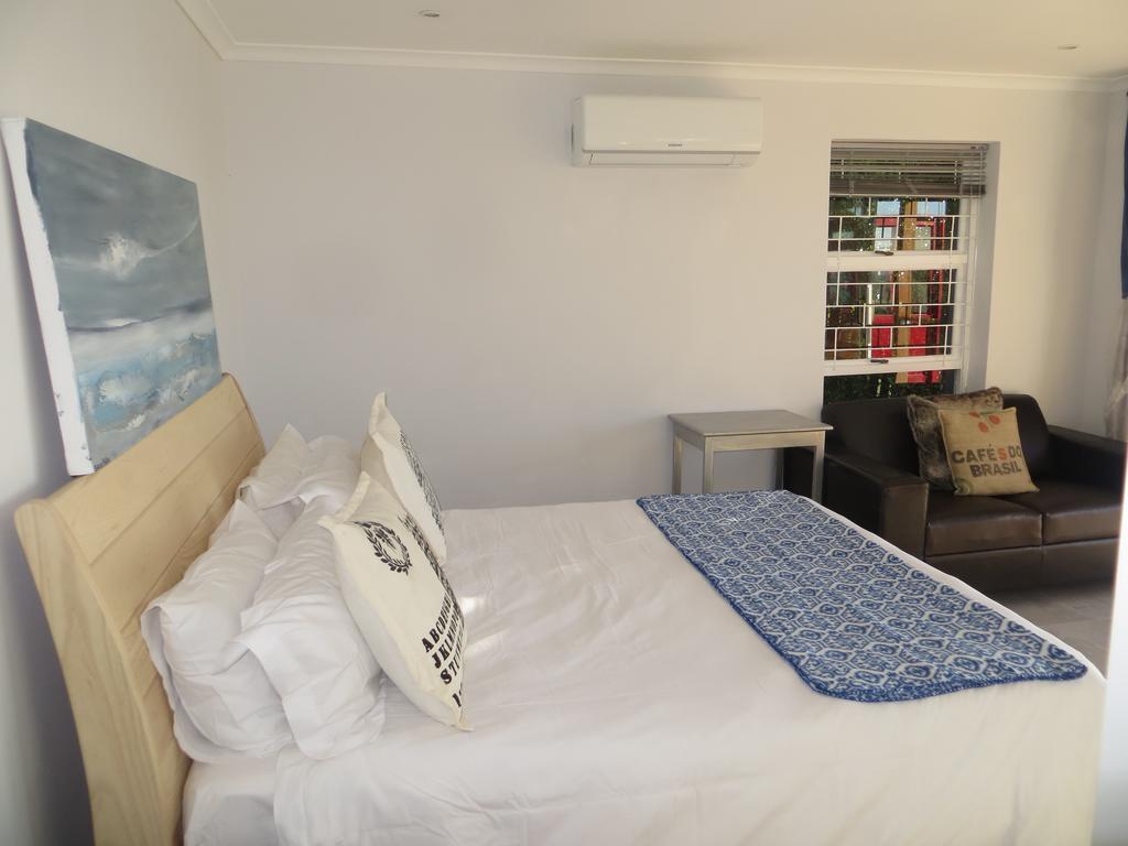 Camps Bay Studio Guesthouse - Studio Cape Town Phòng bức ảnh